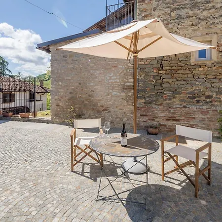 Lägenhet Arpuse - Ca Fredo With Pool Castiglione Falletto