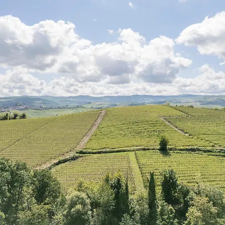 Lägenhet Arpuse - Ca Fredo With Pool Castiglione Falletto